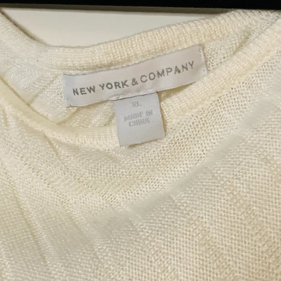 XL Dolman Short Sleeve Cream Sweater - Picture 2 of 3